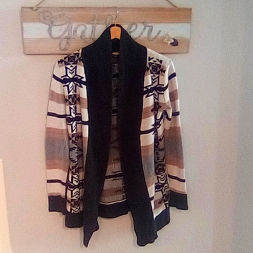 Belldini sweater